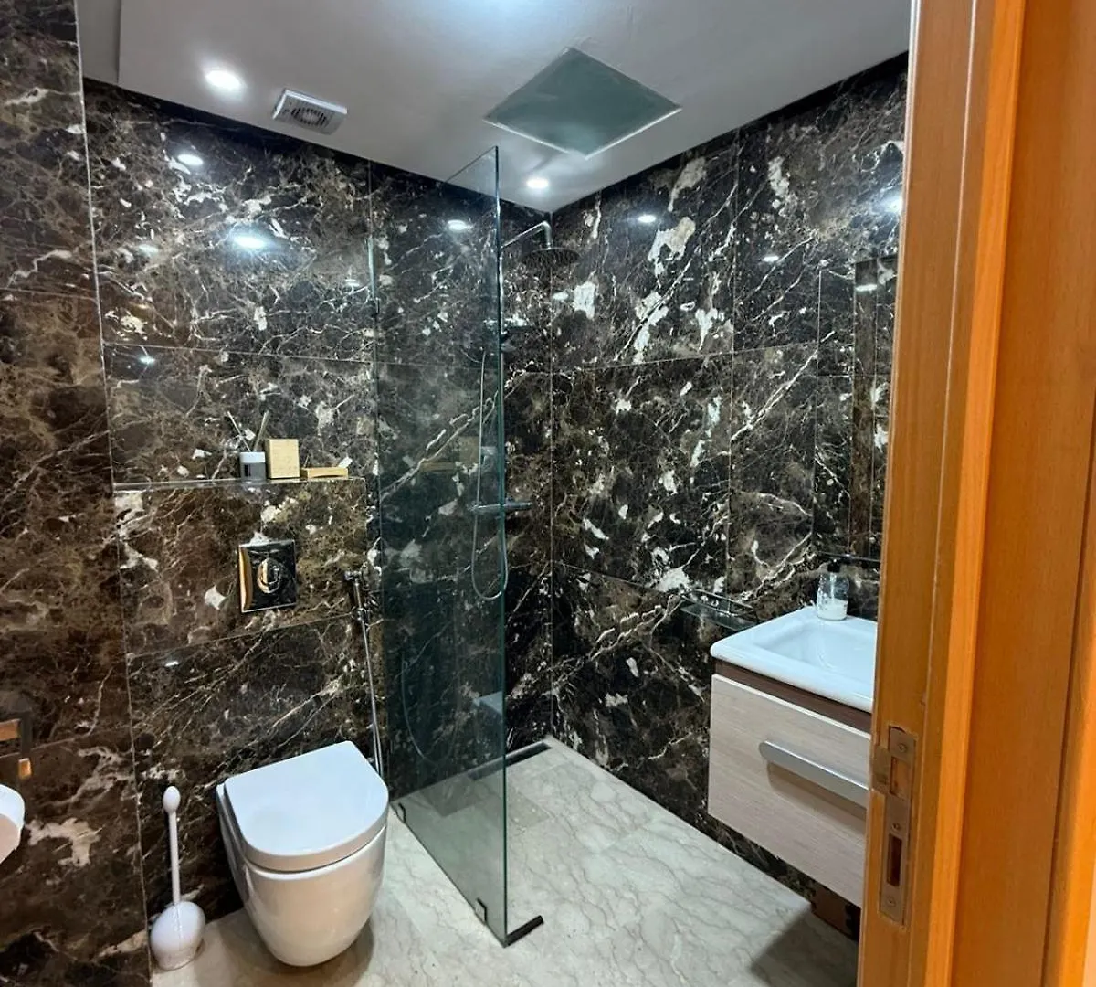 Appartement de luxe au centre ville 아가디르 아파트